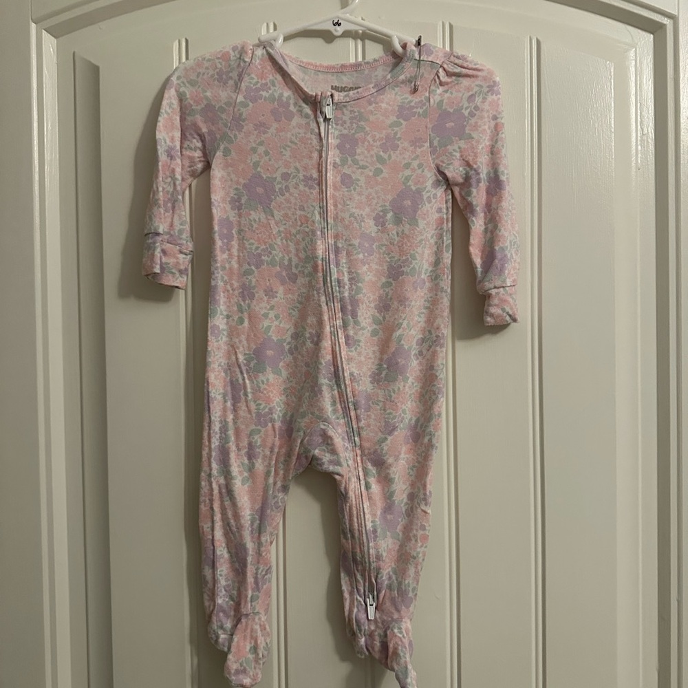 Bamboo Huggies Pink Floral Kids Footie